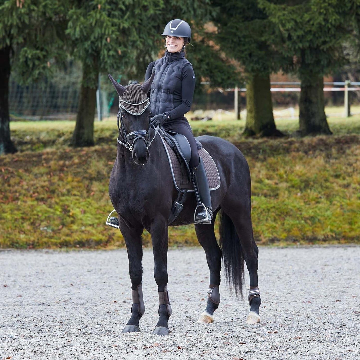 HORZE Adepto Padded All Purpose Quilted Equestrian Saddle Pad for Horses with Two-Tone Trim