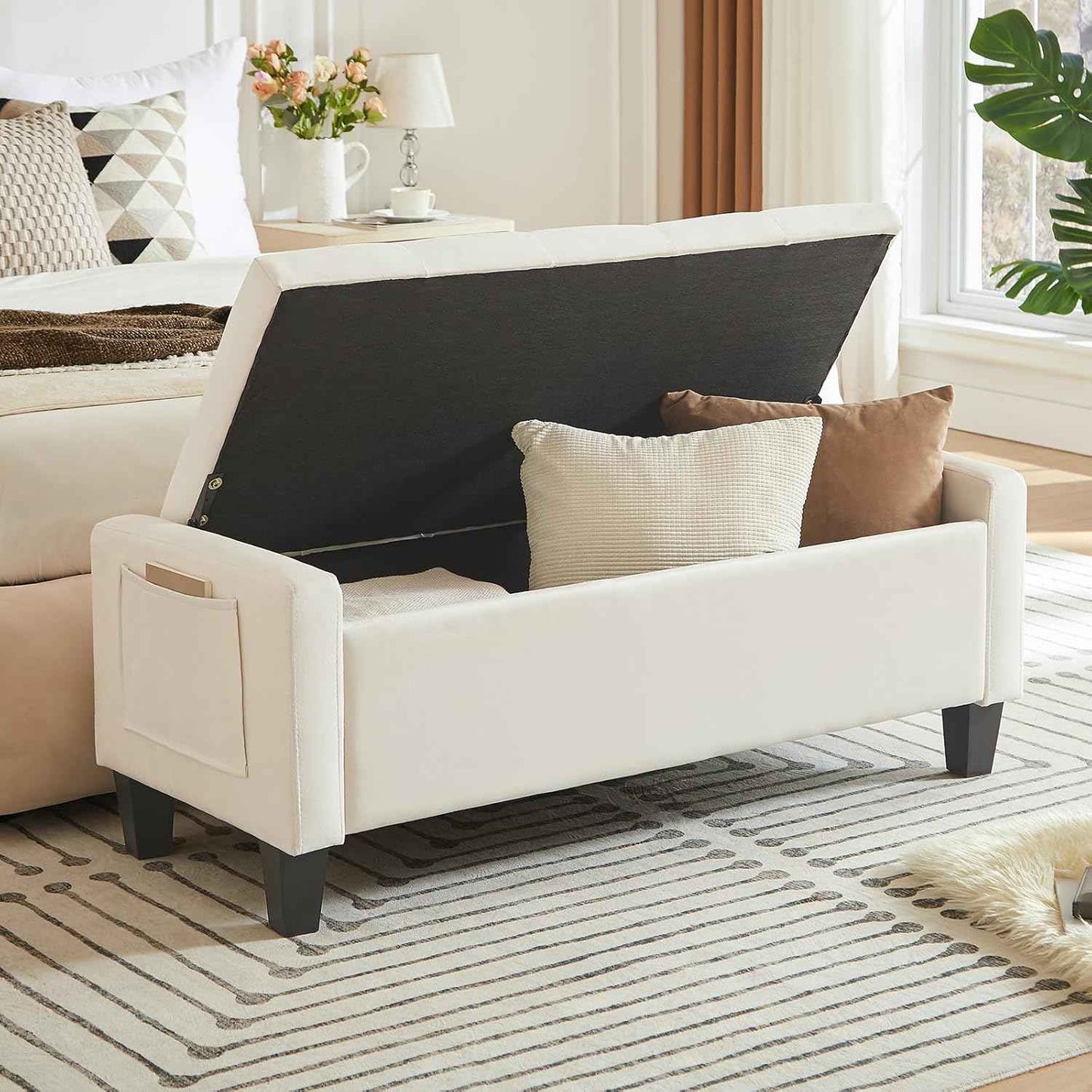 Velvet Storage Ottoman Bench for Bedroom, End of Bed Bench with Button, Side Storage Pockets, Organizer Storage Chest, Upholstered Foot Rest, Load up to 400 lb, for Living Room, Entryway, Beige