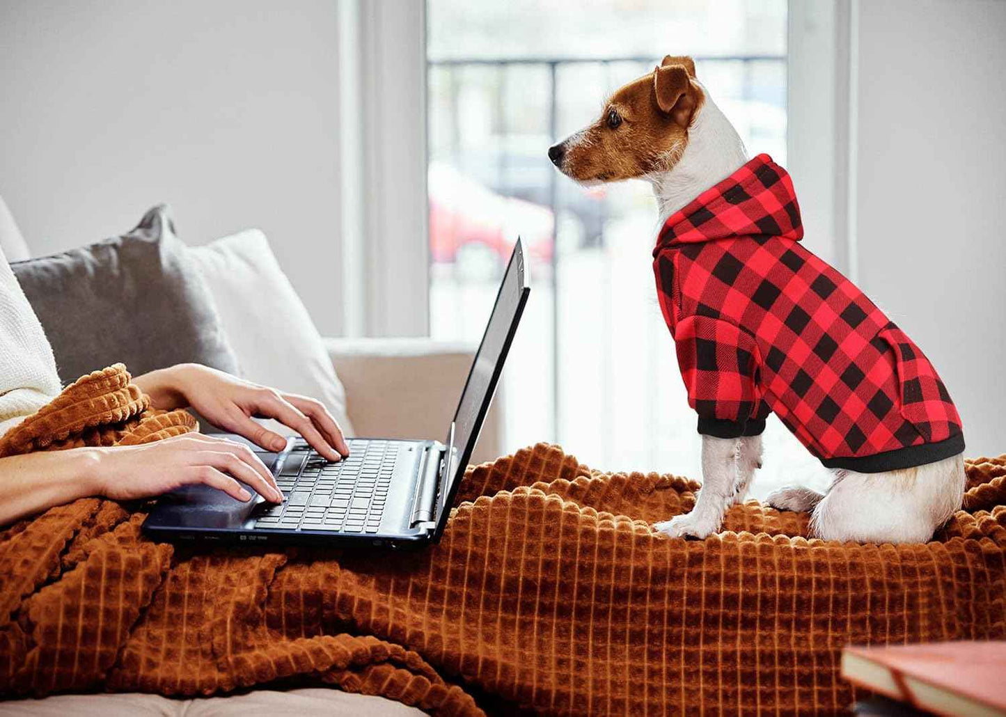 Dog Sweater Red Buffalo Plaid Pet Clothes Warm and Soft Breathable Cozy Small Pet Hoodies Dog Sweaters for Small Dogs with Pocket(XS)